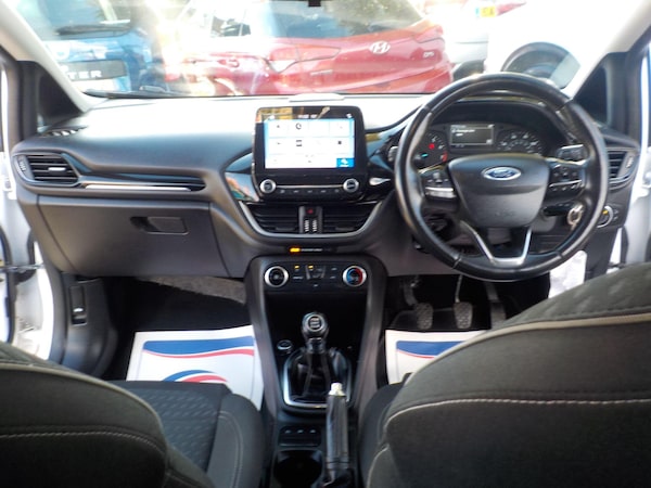 Used Ford Fiesta 2017 for sale - 76072209: Photo 12