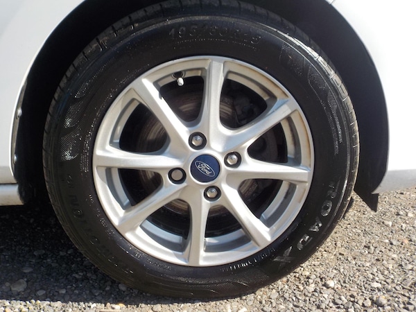 Used Ford Fiesta 2017 for sale - 76072209: Photo 9