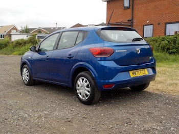 Used Dacia Sandero 2021 for sale - 79279101: Photo