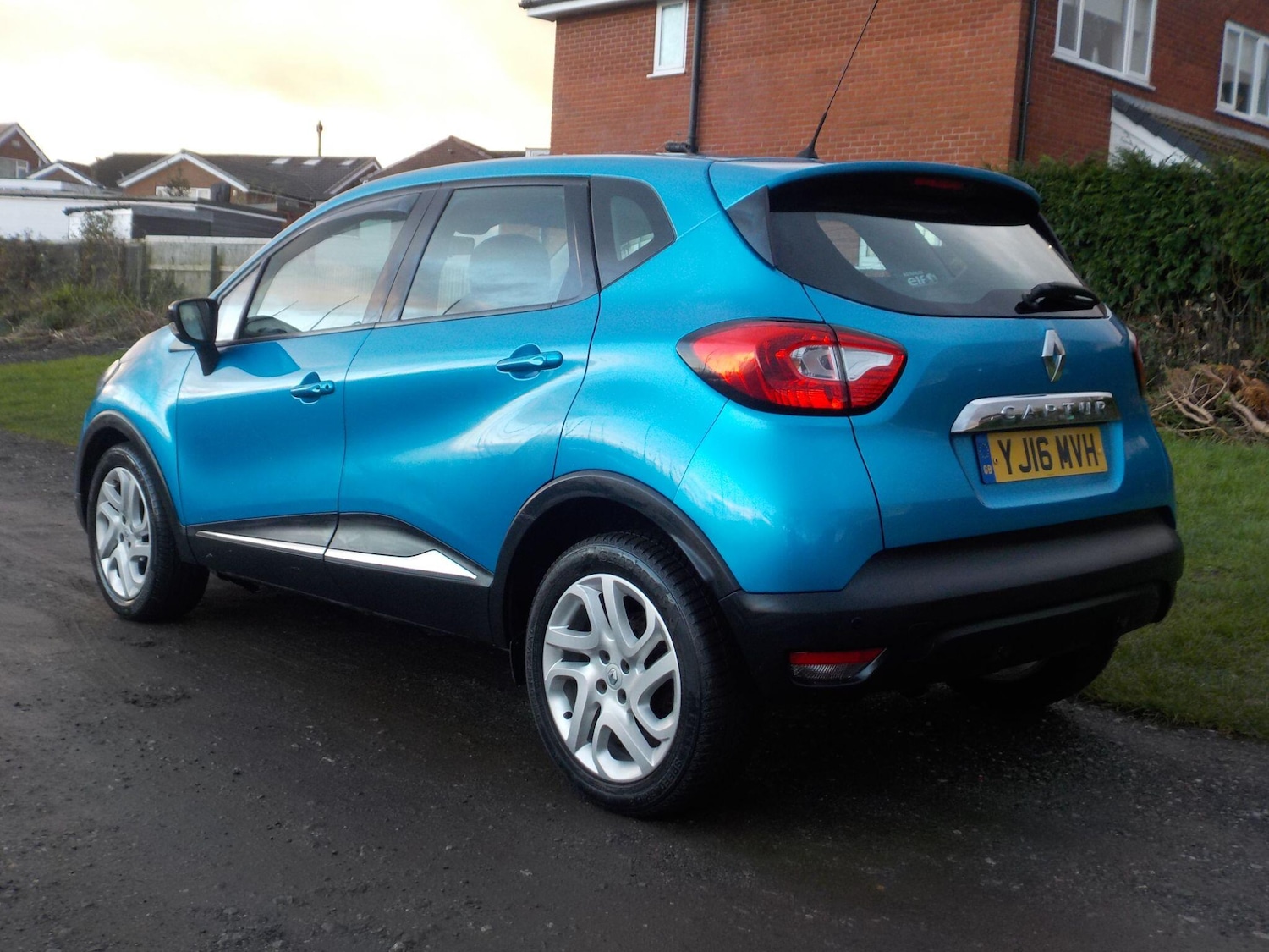 Used Renault Captur 2016 for sale - 76727447: Photo 3