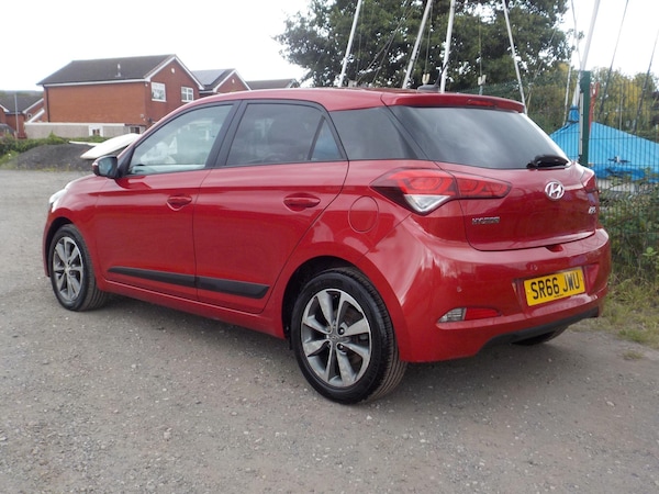 Used Hyundai i20 2016 for sale - 75677907: Photo 3
