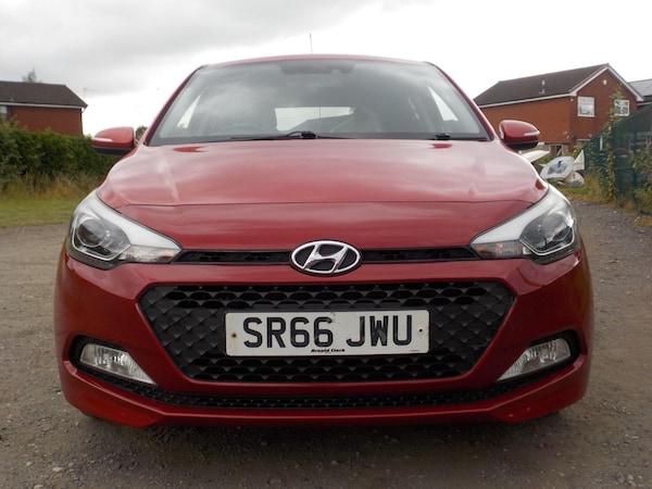 Used Hyundai i20 2016 for sale - 75677907: Photo 9