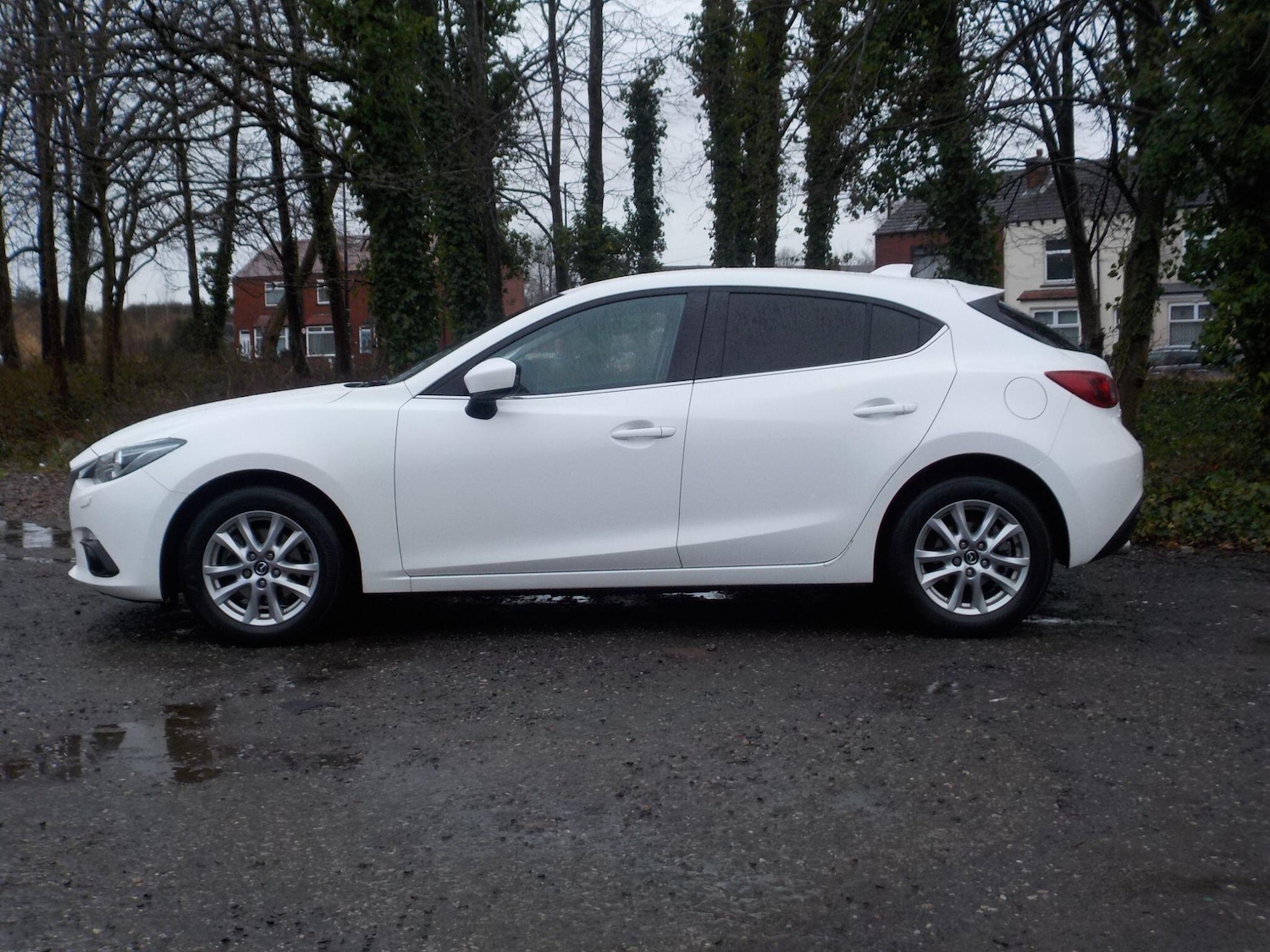 Used Mazda Mazda3 2014 for sale - 77479363: Photo 2