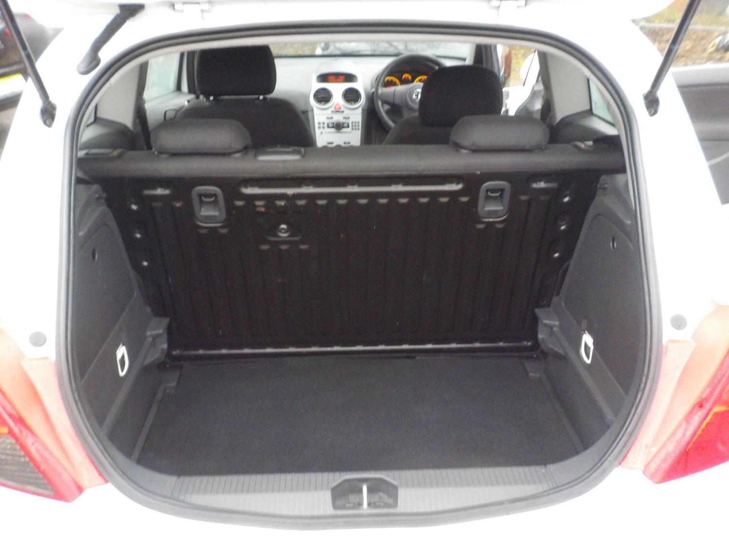 Used Vauxhall Corsa 2012 for sale - 77155897: Photo 19