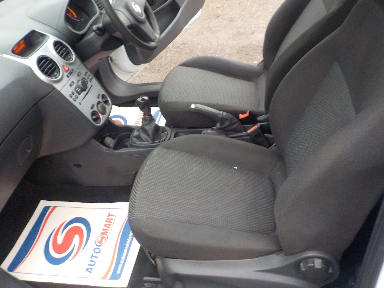 Used Vauxhall Corsa 2012 for sale - 77155897: Photo 21