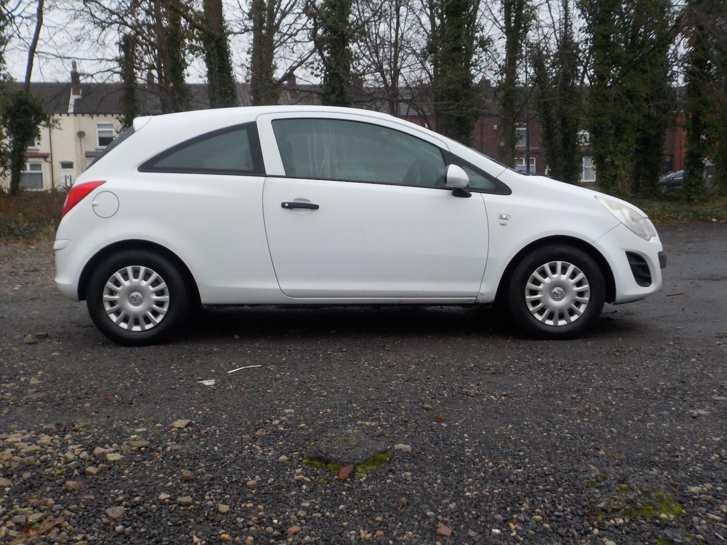 Used Vauxhall Corsa 2012 for sale - 77155897: Photo 6