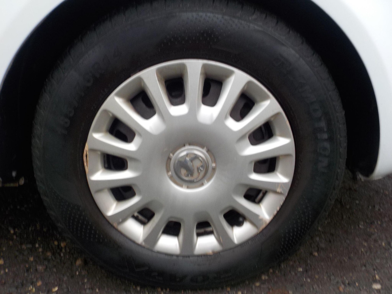 Used Vauxhall Corsa 2012 for sale - 77155897: Photo 9