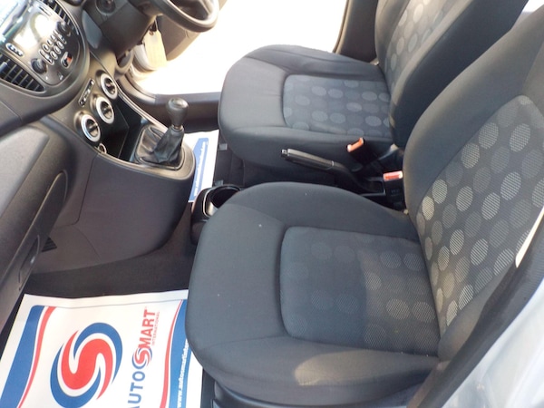 Used Hyundai i10 2009 for sale - 76073135: Photo 27