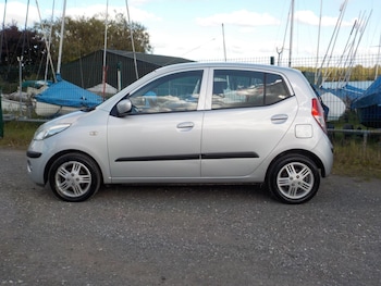 Used Hyundai i10 2009 for sale - 76073135: Photo 2