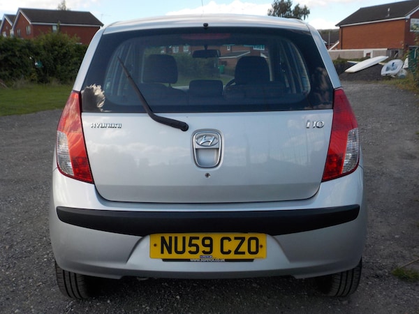 Used Hyundai i10 2009 for sale - 76073135: Photo 4