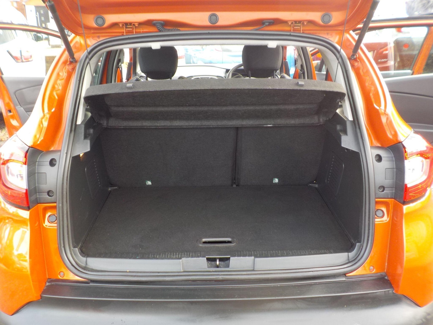 Used Renault Captur 2014 for sale - 77358664: Photo 23