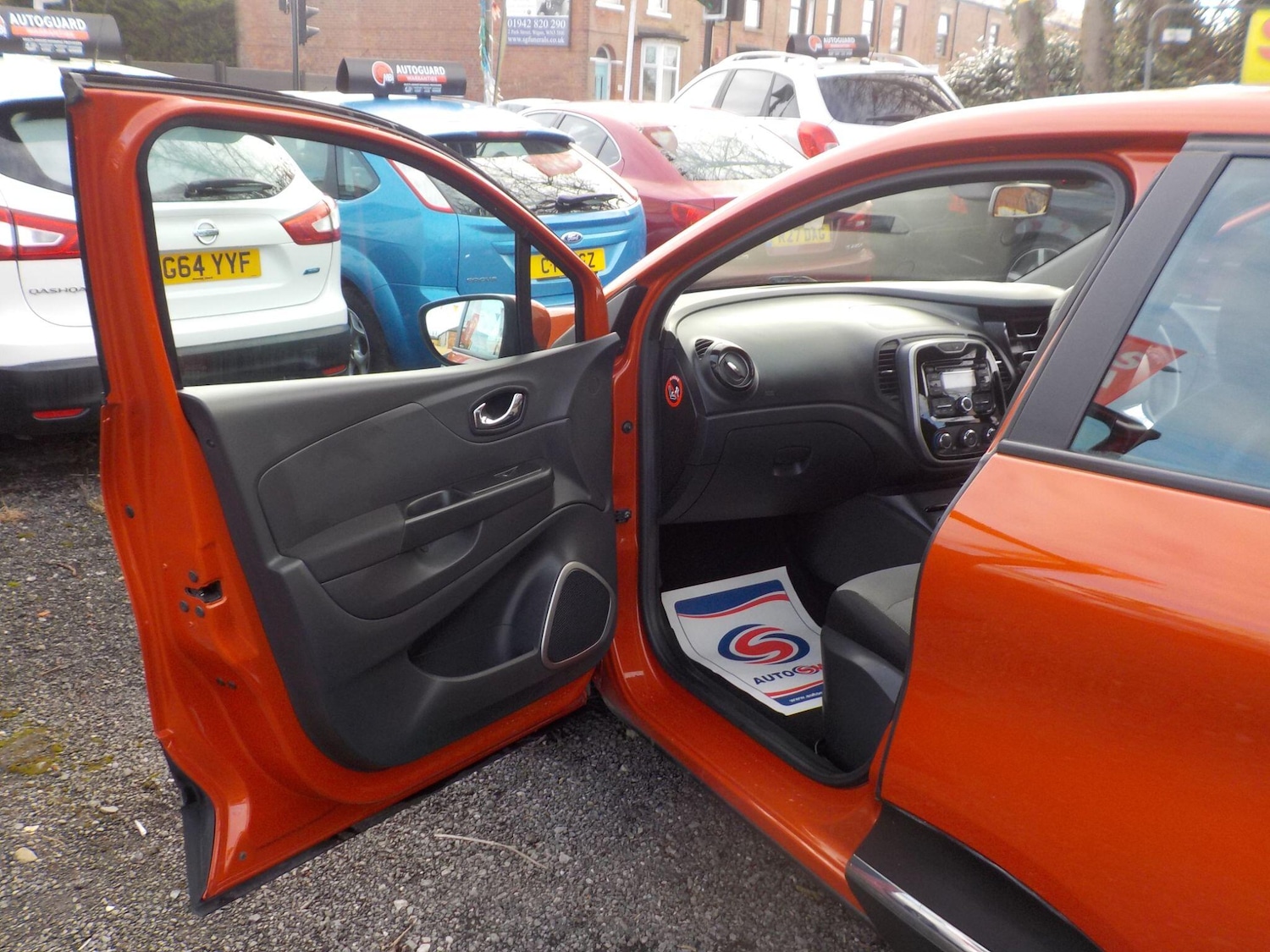 Used Renault Captur 2014 for sale - 77358664: Photo 28