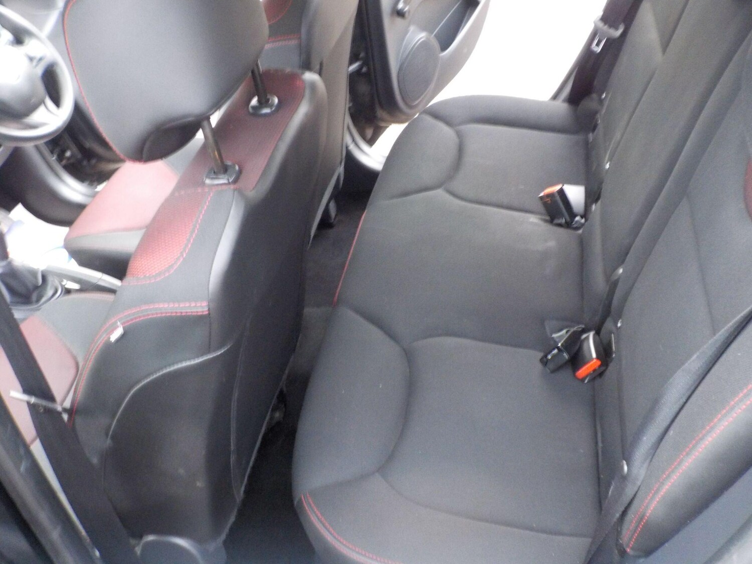 Used Renault Clio for sale - 77586760: Photo 25