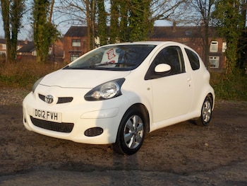 Used Toyota AYGO 2012 for sale - 77769131: Photo