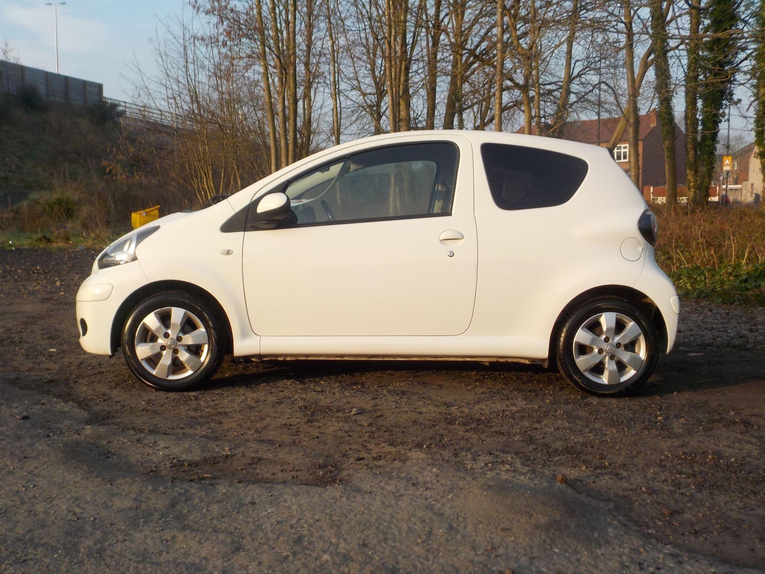 Used Toyota AYGO 2012 for sale - 77769131: Photo 2