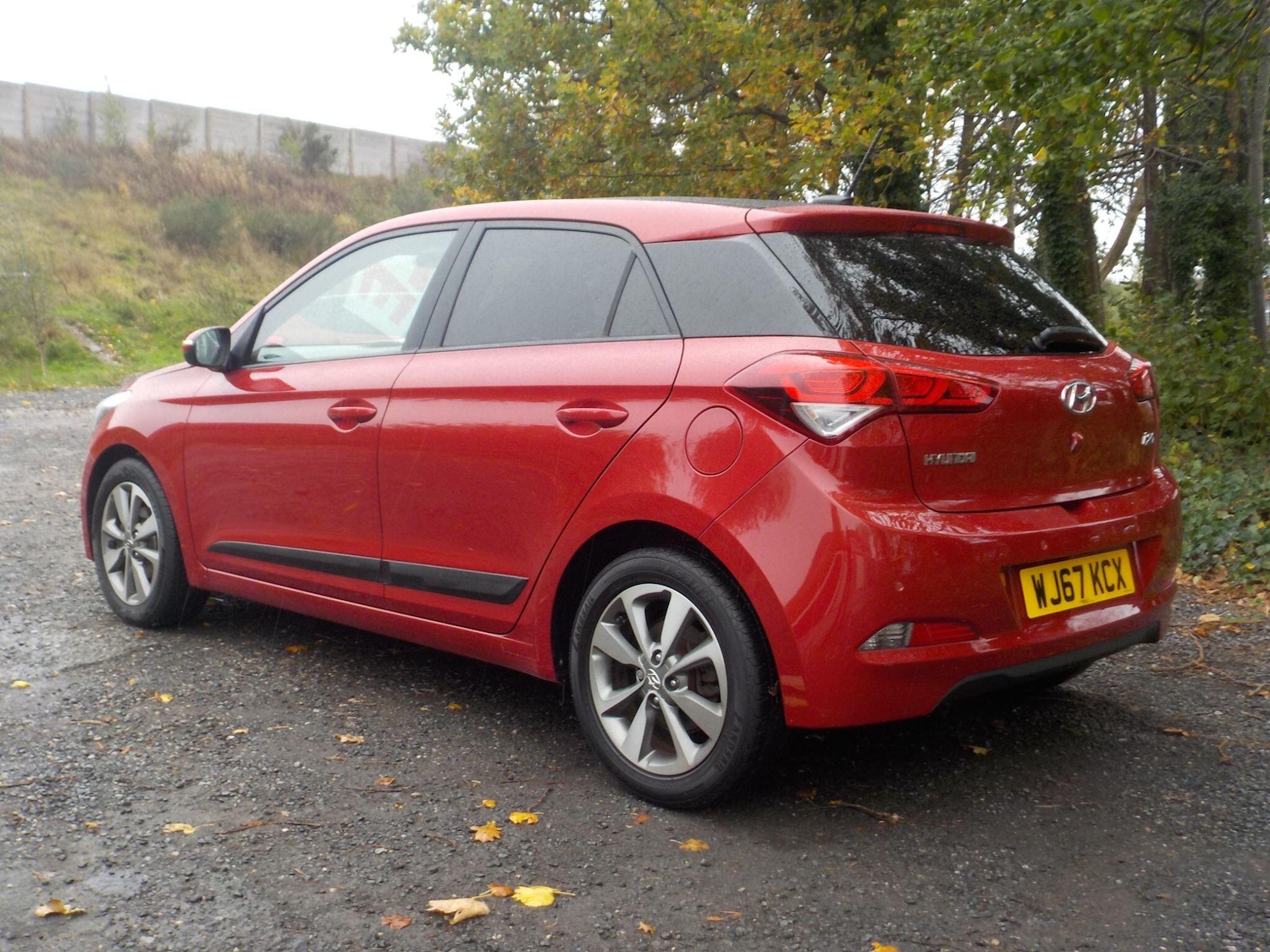 Used Hyundai i20 2017 for sale - 77315121: Photo 3