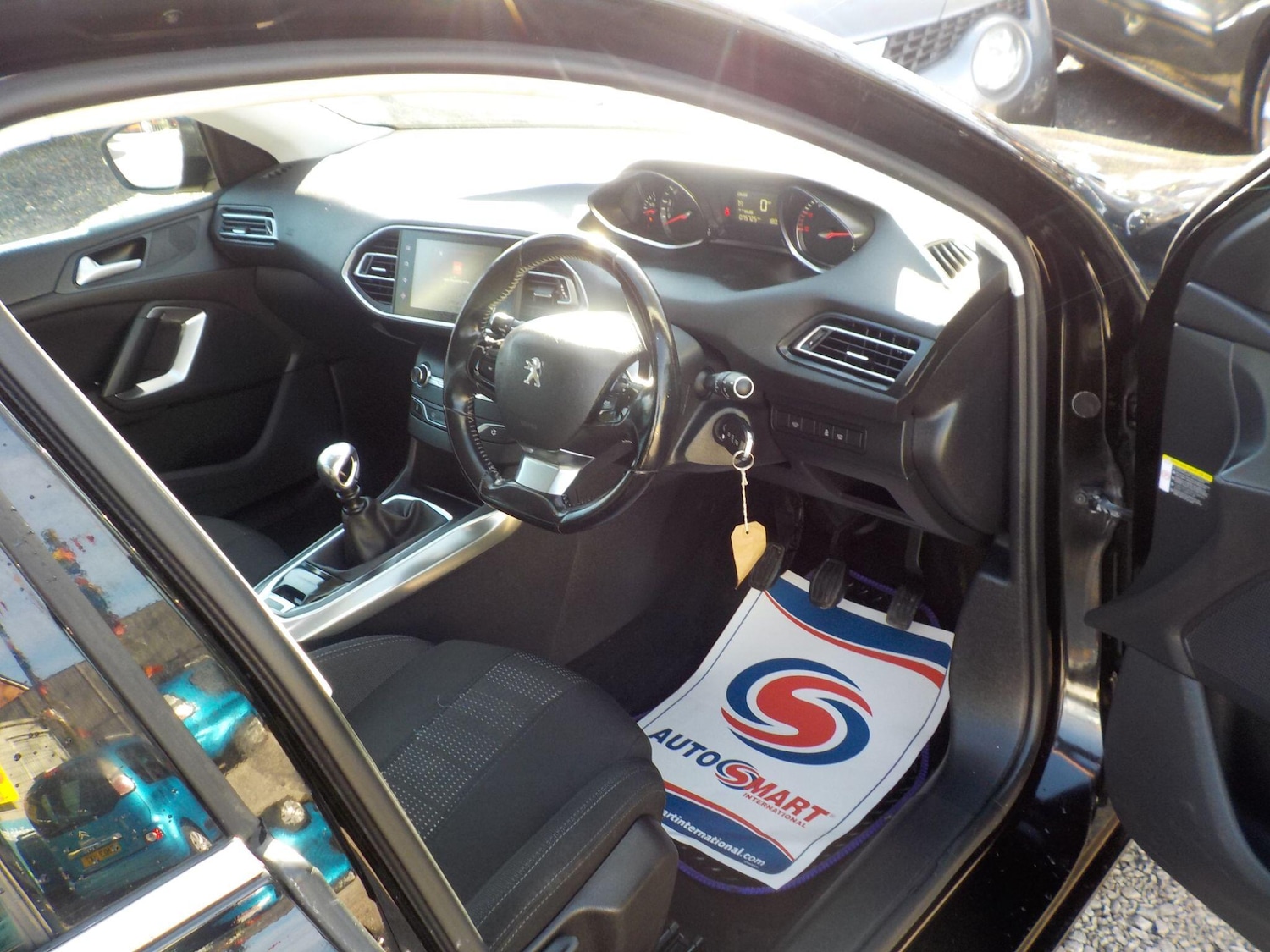 Used Peugeot 308 2016 for sale - 78034299: Photo 11