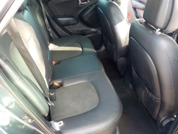Used Hyundai Ix35 2010 for sale - 76073203: Photo 18