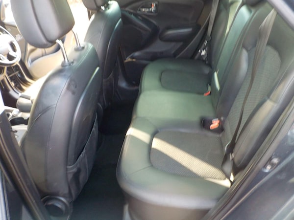 Used Hyundai Ix35 2010 for sale - 76073203: Photo 25
