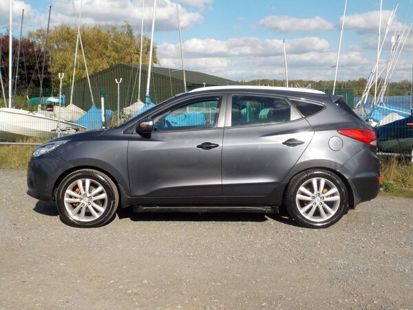 Used Hyundai Ix35 2010 for sale - 76073203: Photo 2