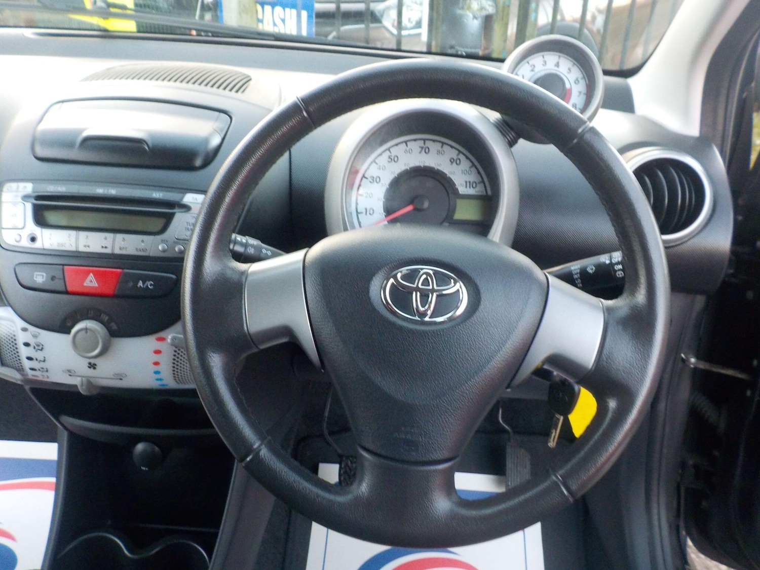 Used Toyota AYGO 2014 for sale - 76700685: Photo 13
