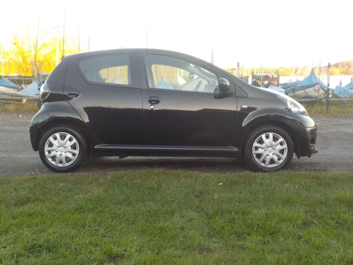 Used Toyota AYGO 2014 for sale - 76700685: Photo 6