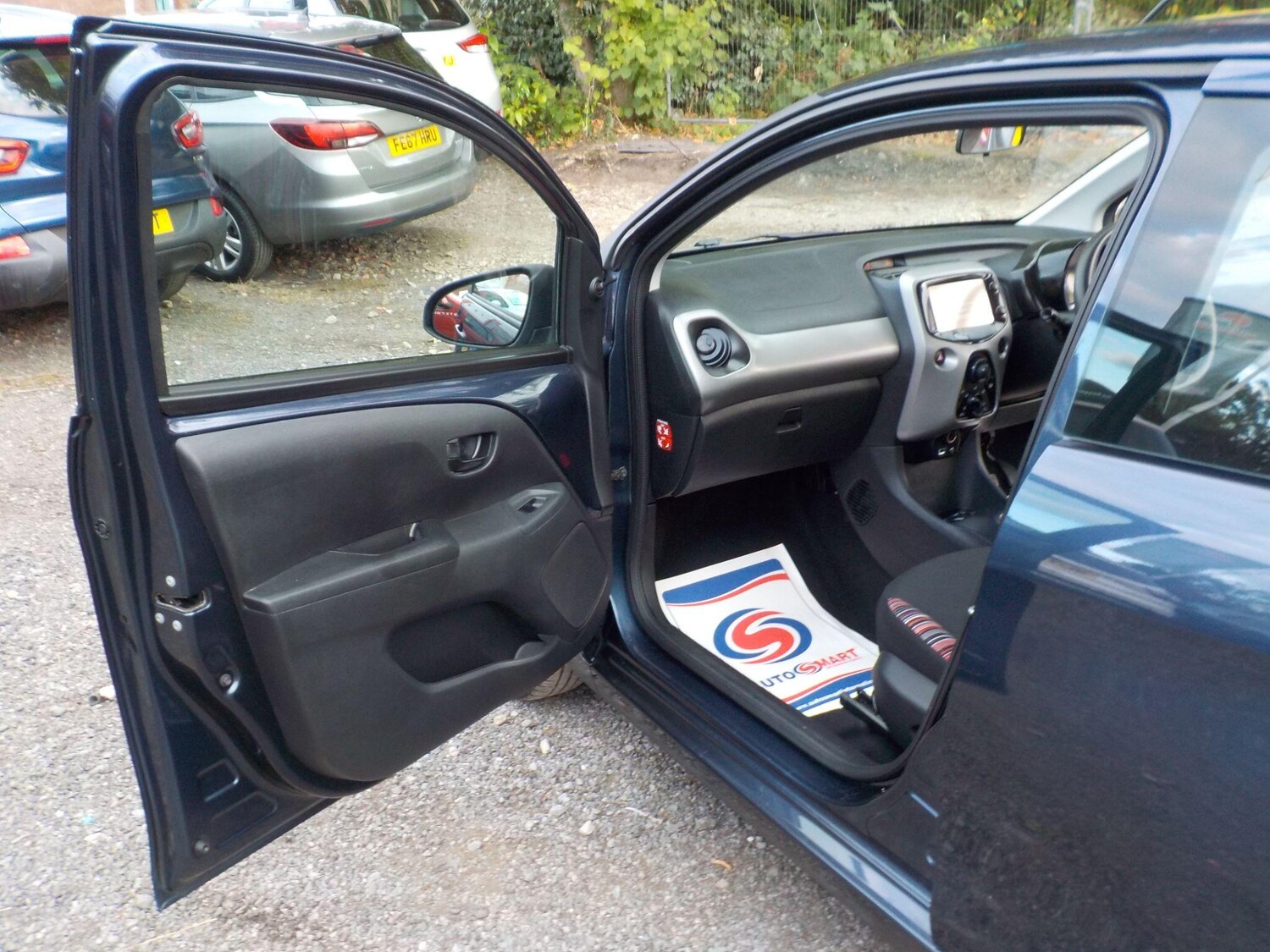 Vehicle 29