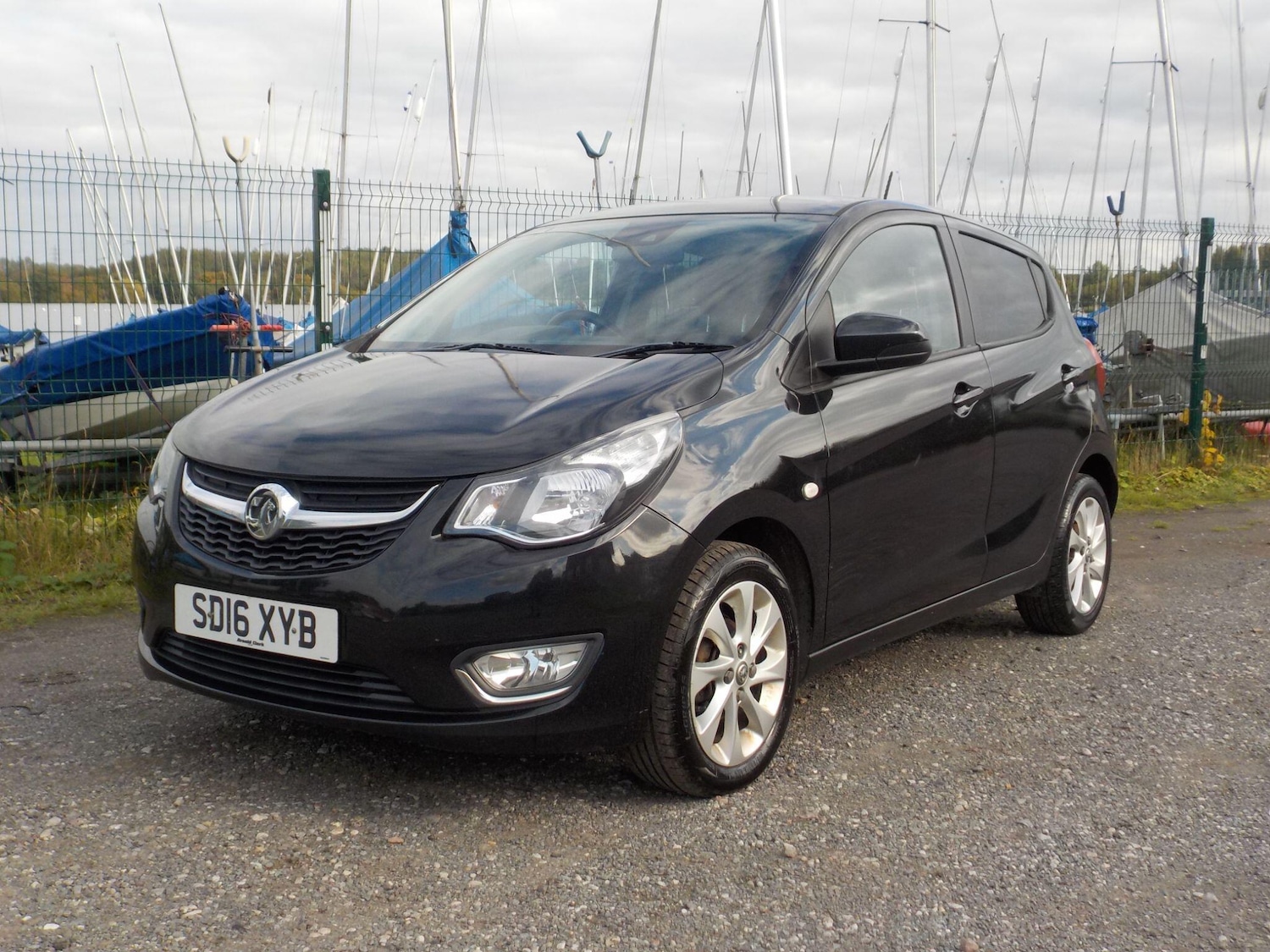 Used Vauxhall Viva 2016 for sale - 76122502: Photo 1