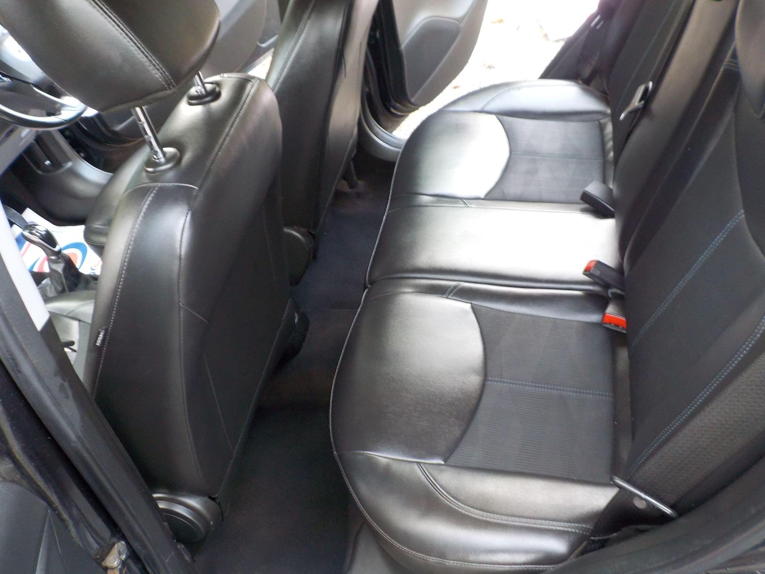 Used Vauxhall Viva 2016 for sale - 76122502: Photo 25