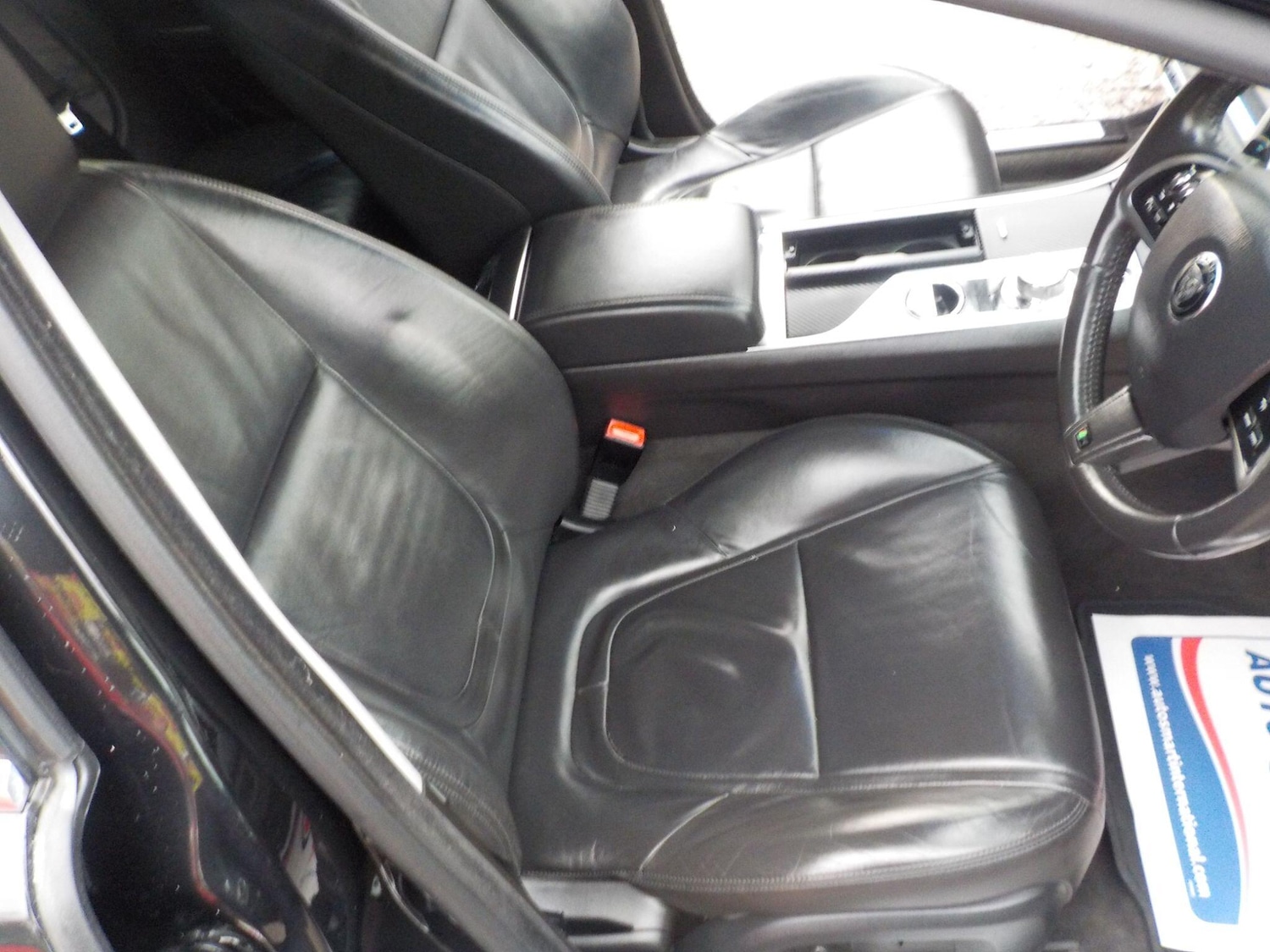 Used Jaguar XF for sale - 76728207: Photo 26