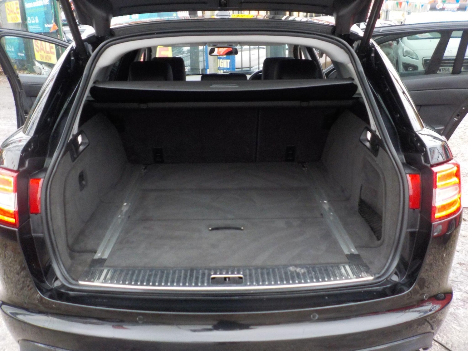 Used Jaguar XF for sale - 76728207: Photo 31