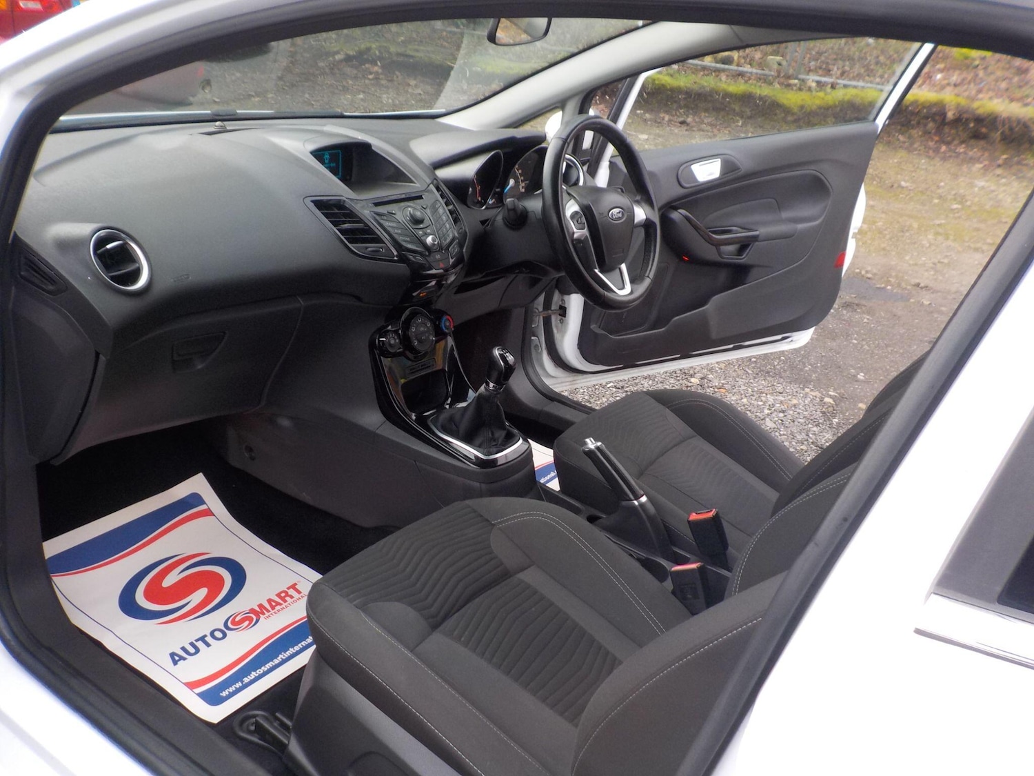 Used Ford Fiesta 2014 for sale - 77958354: Photo 11