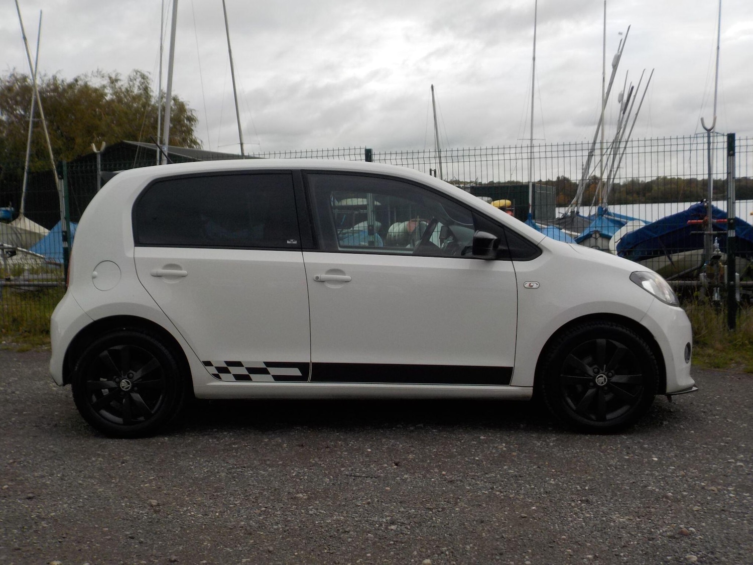 Used Skoda Citigo 2015 for sale - 76992475: Photo 6