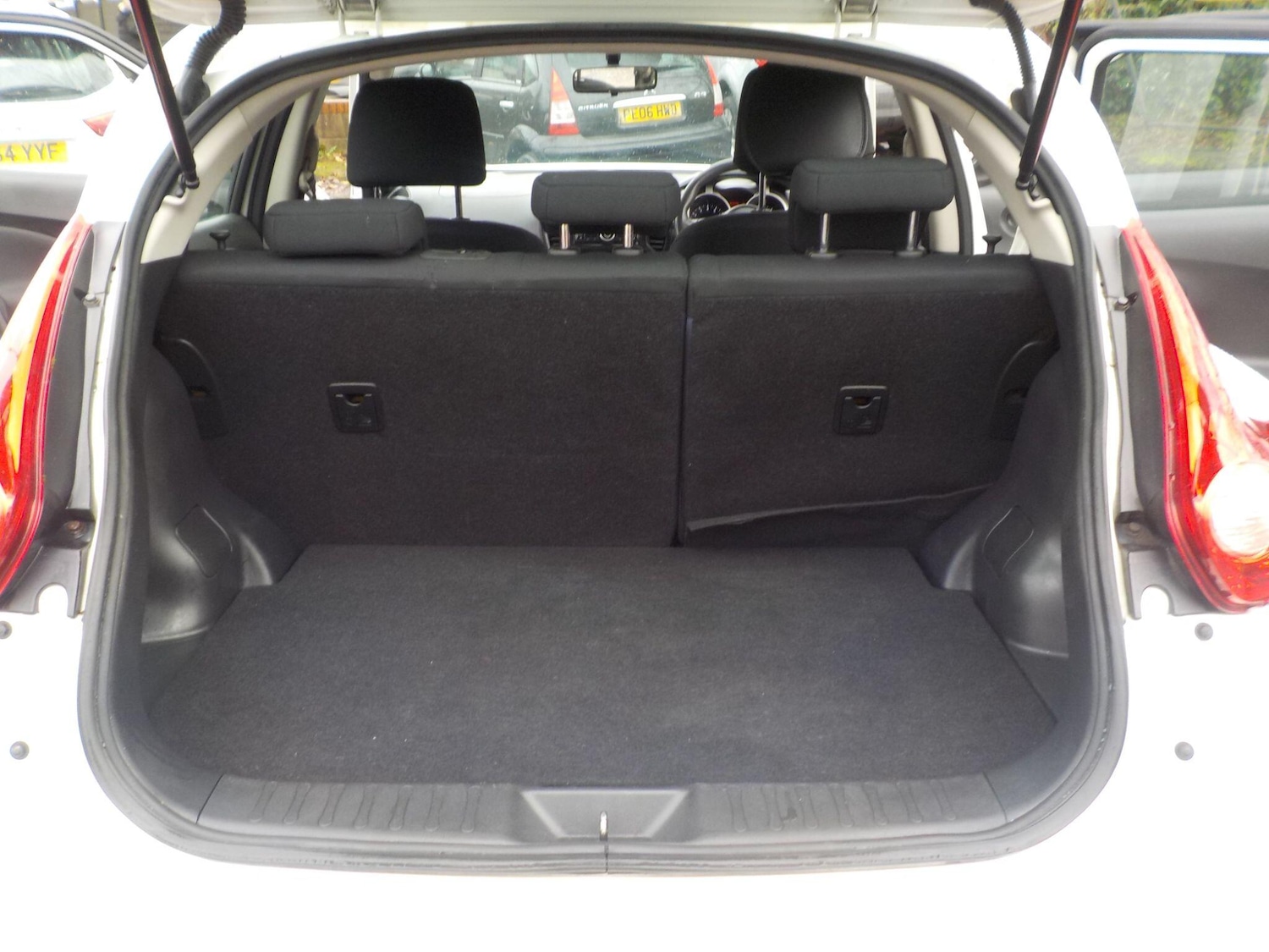 Used Nissan Juke 2011 for sale - 77174410: Photo 22