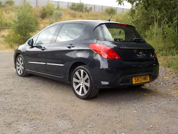 Used Peugeot 308 2013 for sale - 79255835: Photo