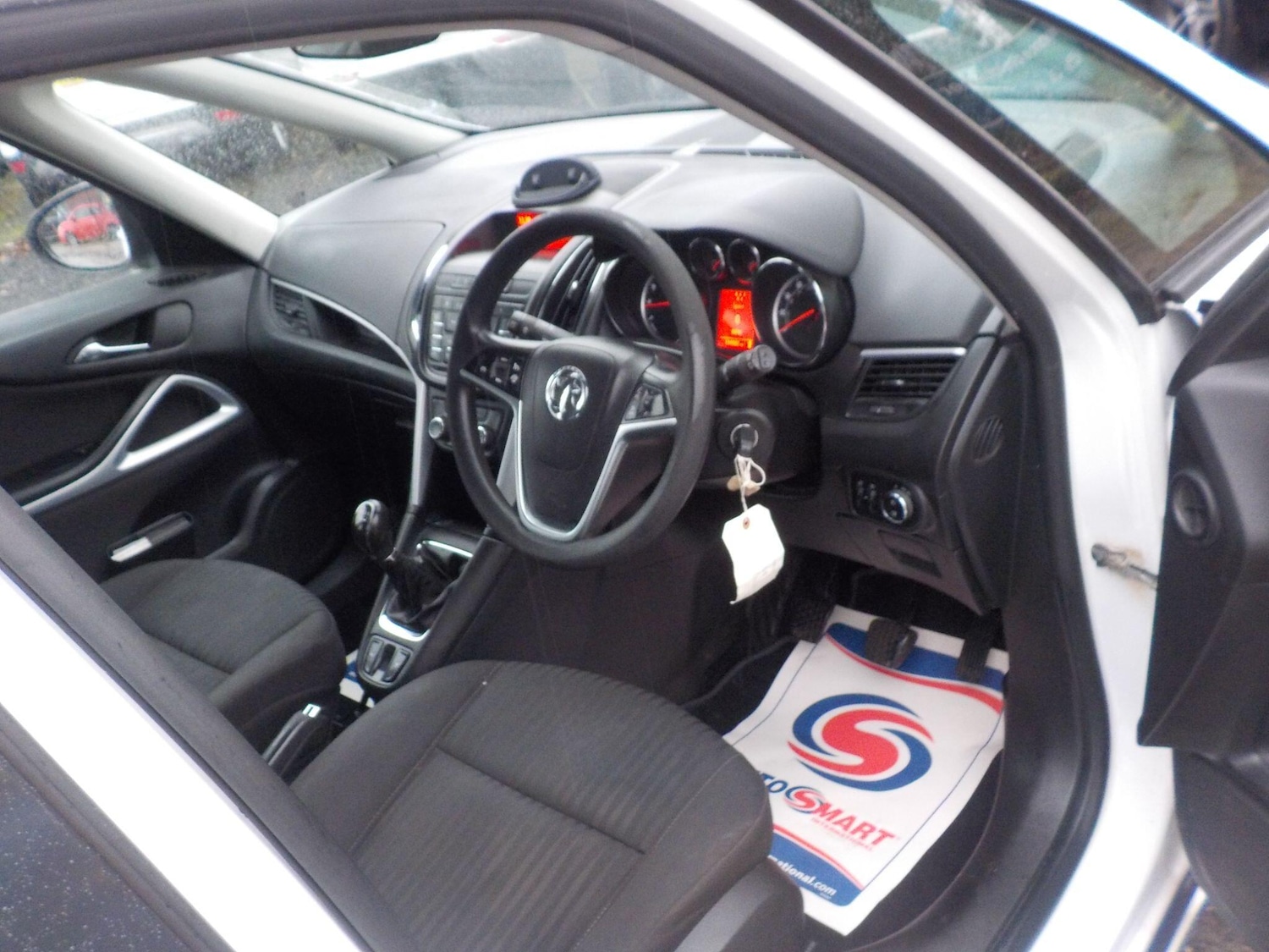 Used Vauxhall Zafira 2013 for sale - 76994850: Photo 10