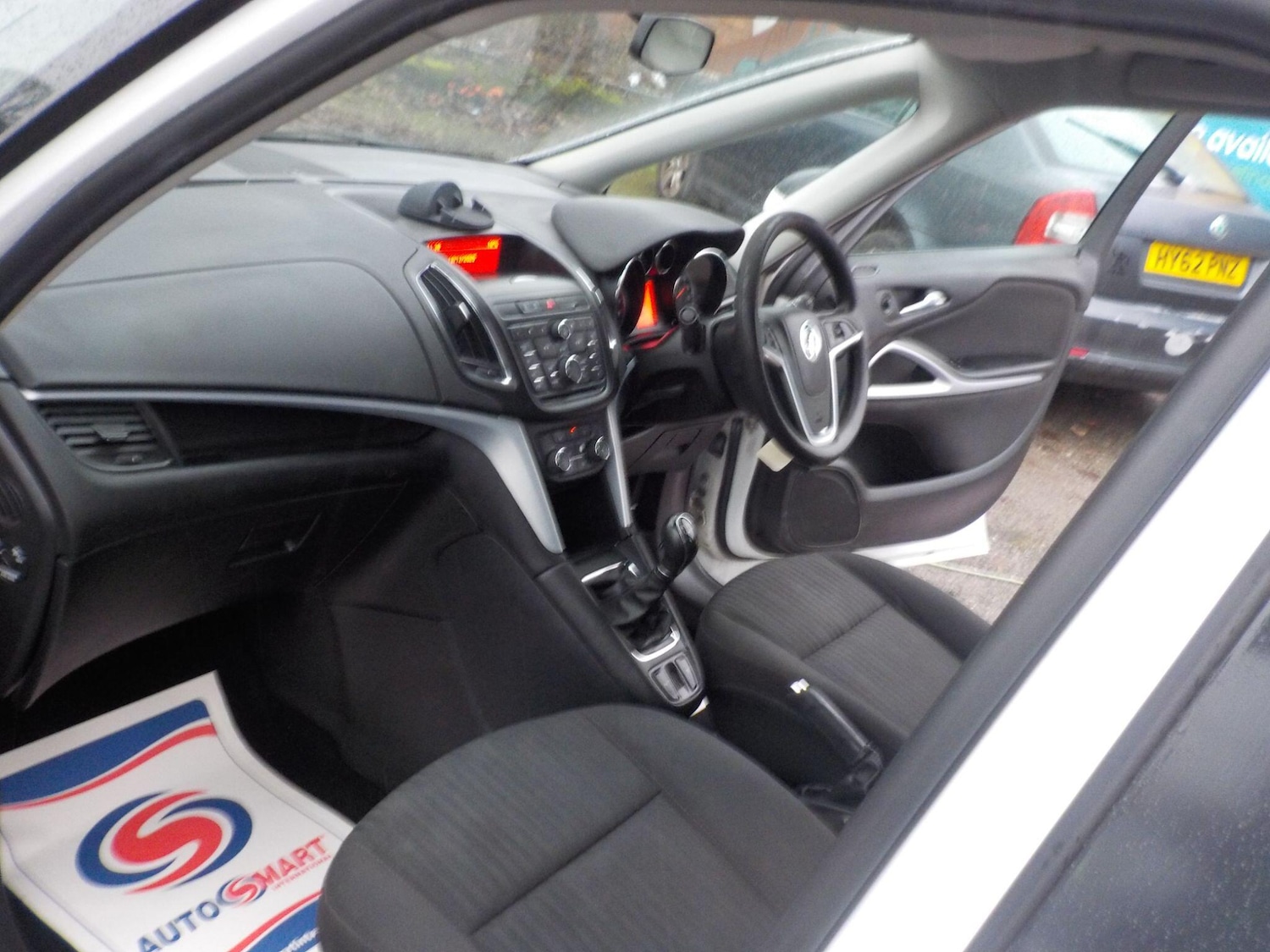 Used Vauxhall Zafira 2013 for sale - 76994850: Photo 11