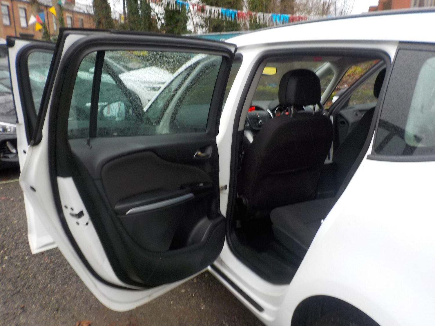 Used Vauxhall Zafira 2013 for sale - 76994850: Photo 24