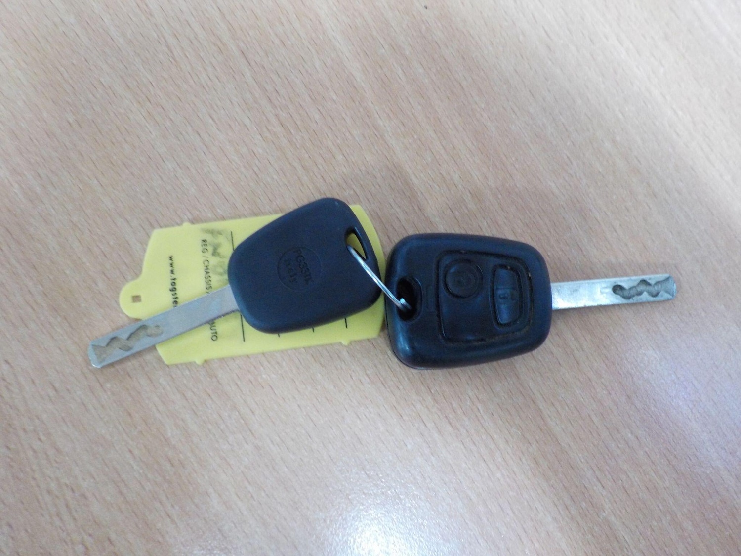 Used Toyota AYGO 2011 for sale - 78072938: Photo 31