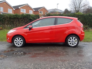 Used Ford Fiesta 2011 for sale - 76990817: Photo