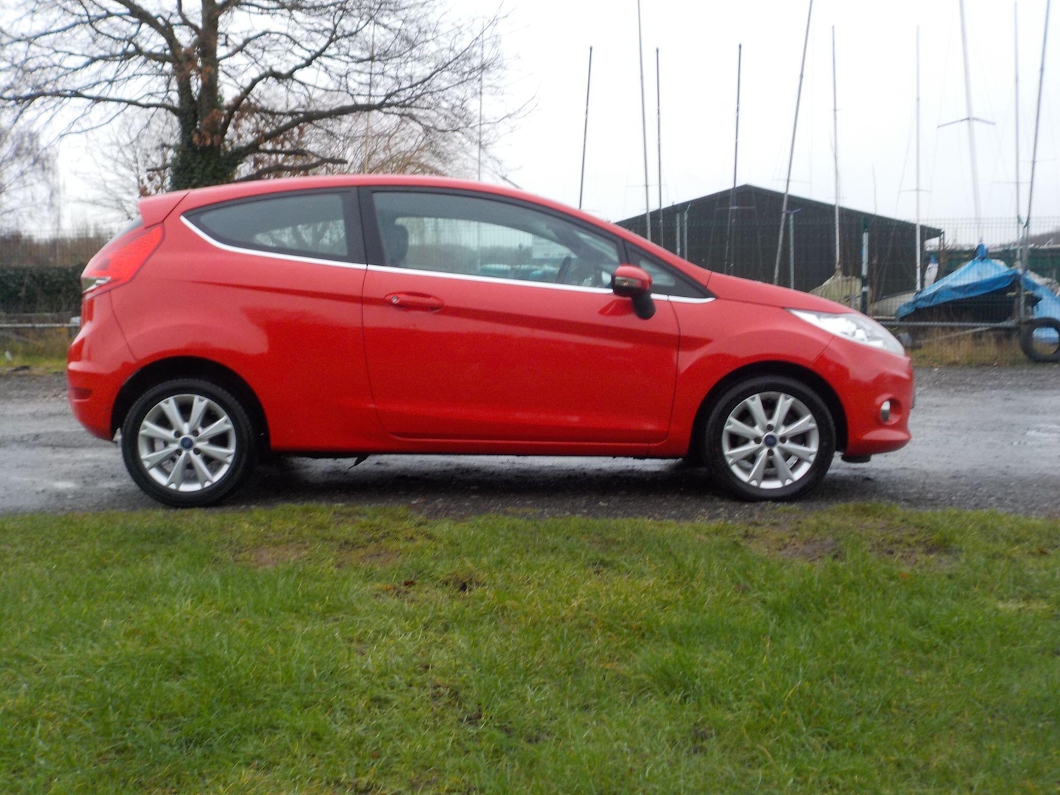 Used Ford Fiesta 2011 for sale - 76990817: Photo 6