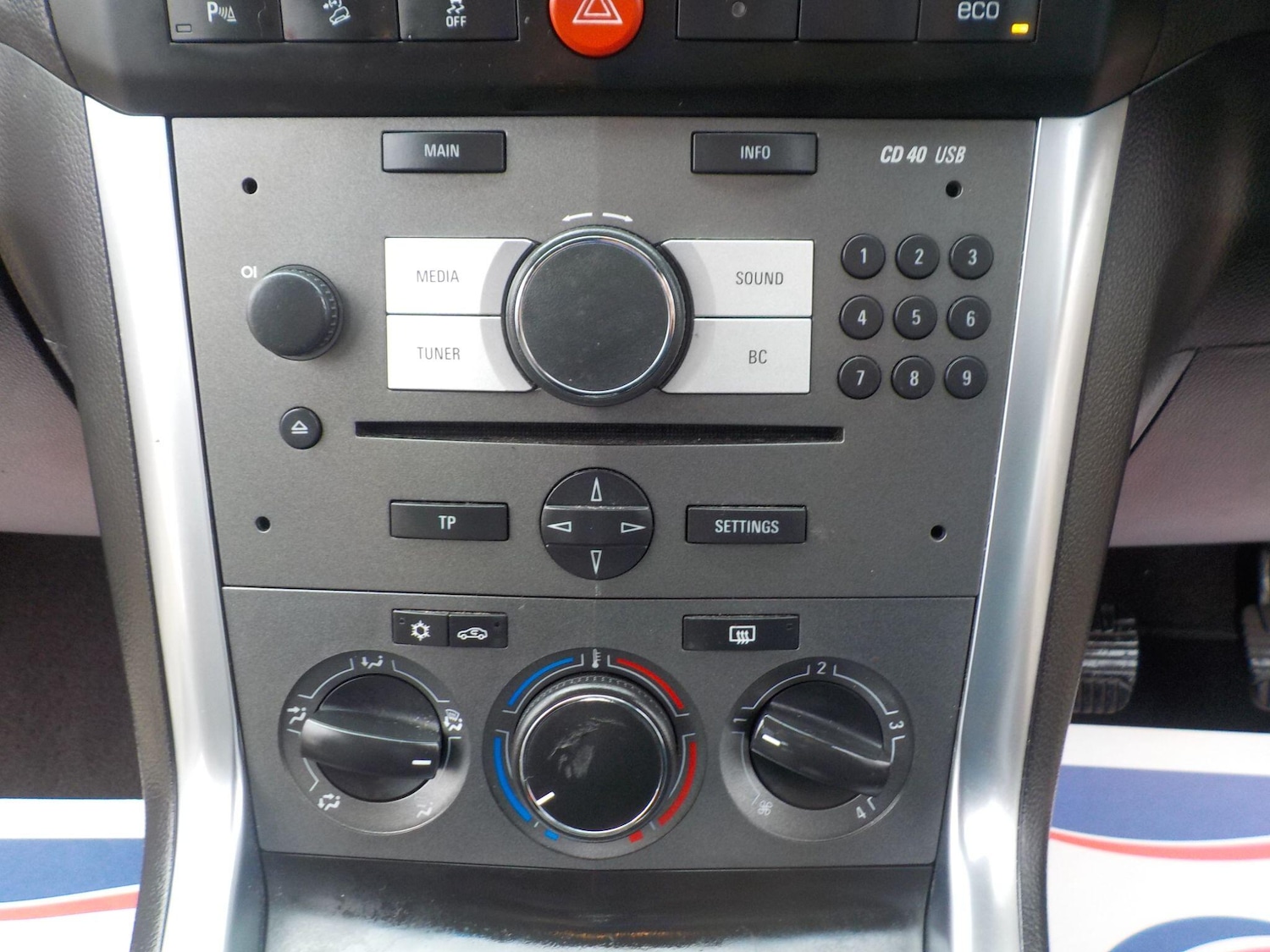 Used Vauxhall Antara for sale - 76473603: Photo 17