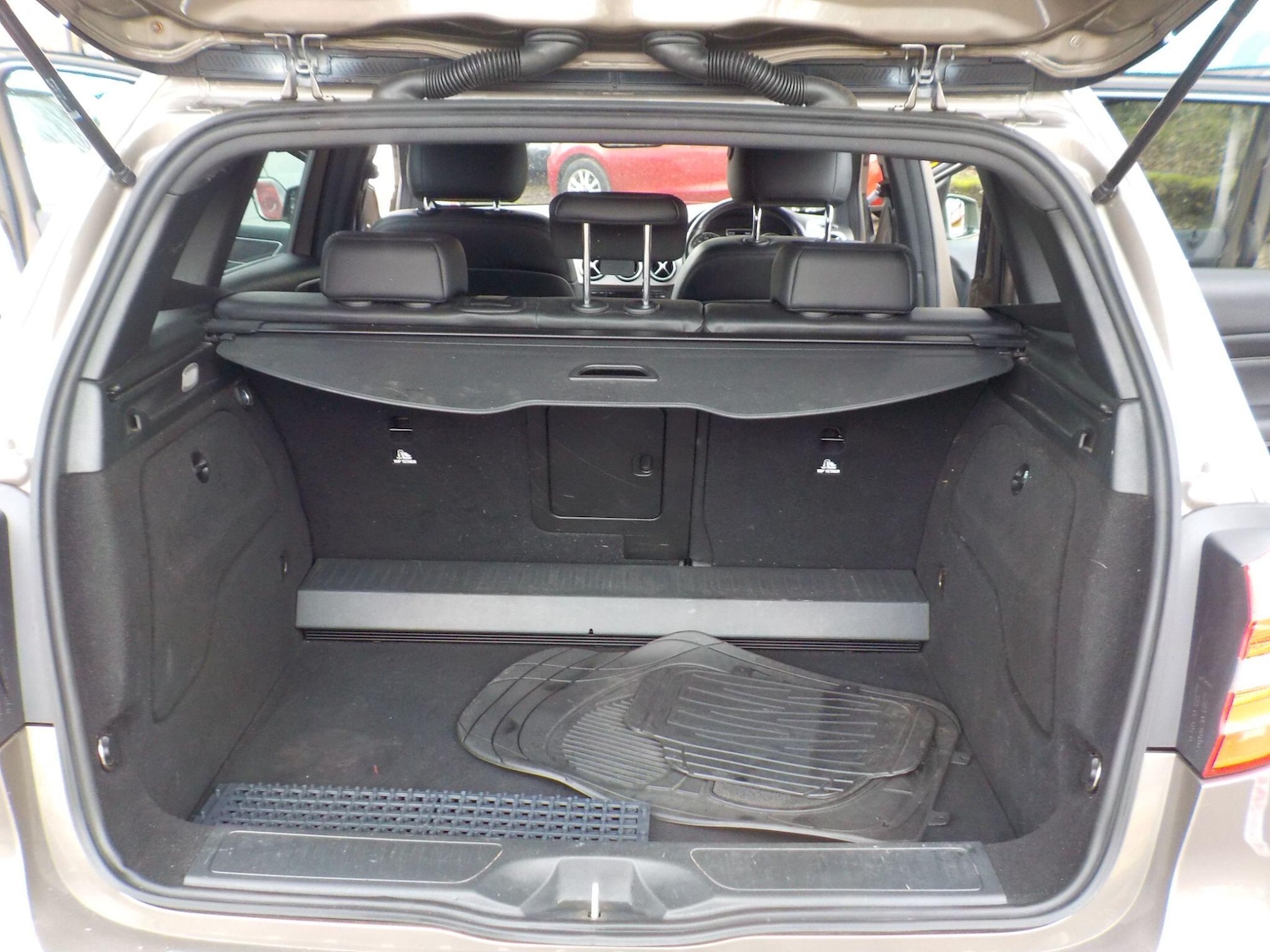 Used Mercedes-Benz B Class 2012 for sale - 77455364: Photo 25