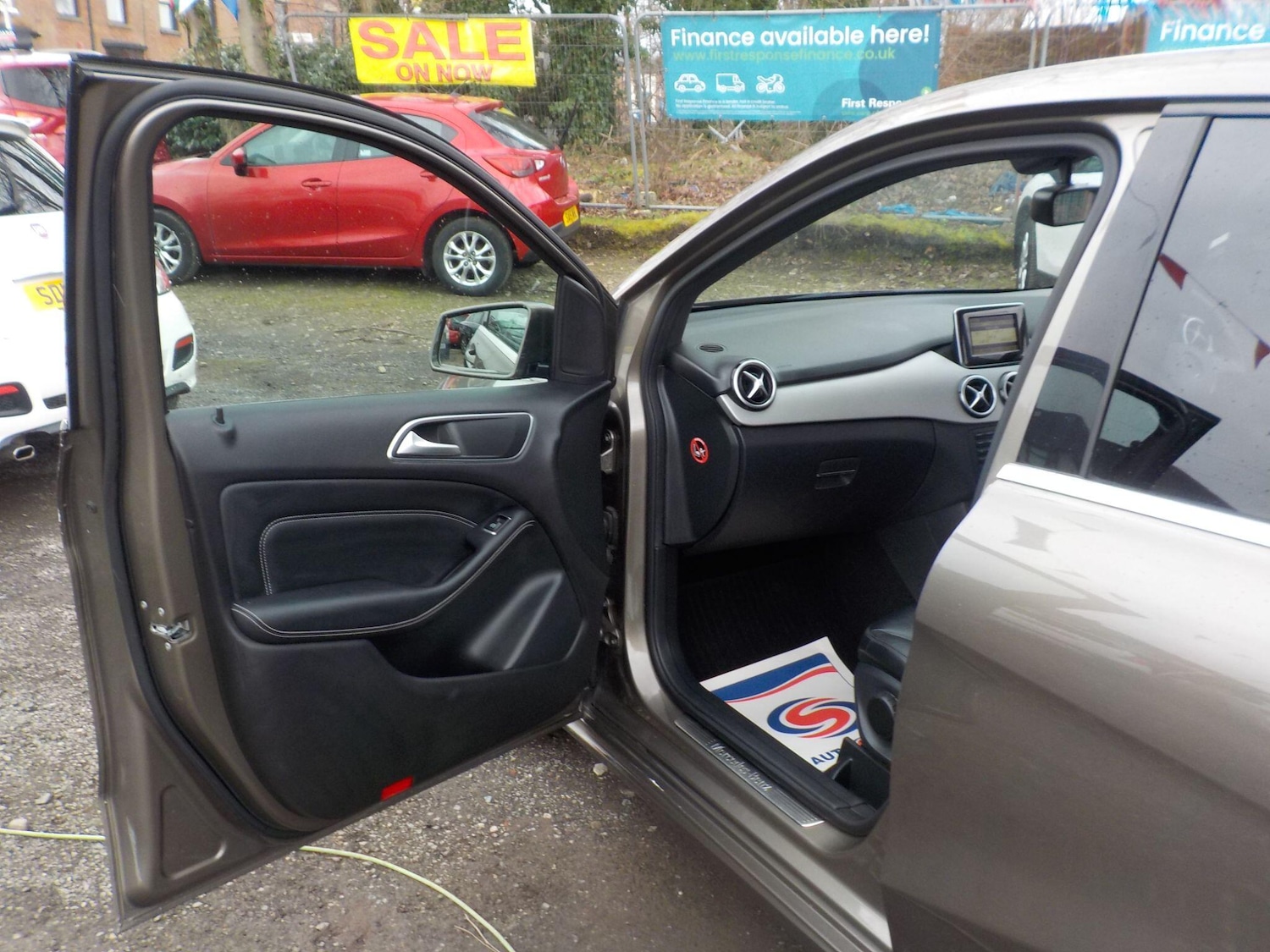 Used Mercedes-Benz B Class 2012 for sale - 77455364: Photo 29