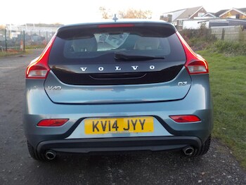 Used Volvo V40 2014 for sale - 76992317: Photo