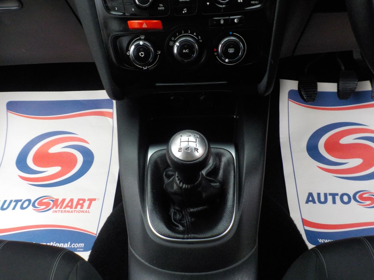 Used Citroen C4 for sale - 76473419: Photo 15