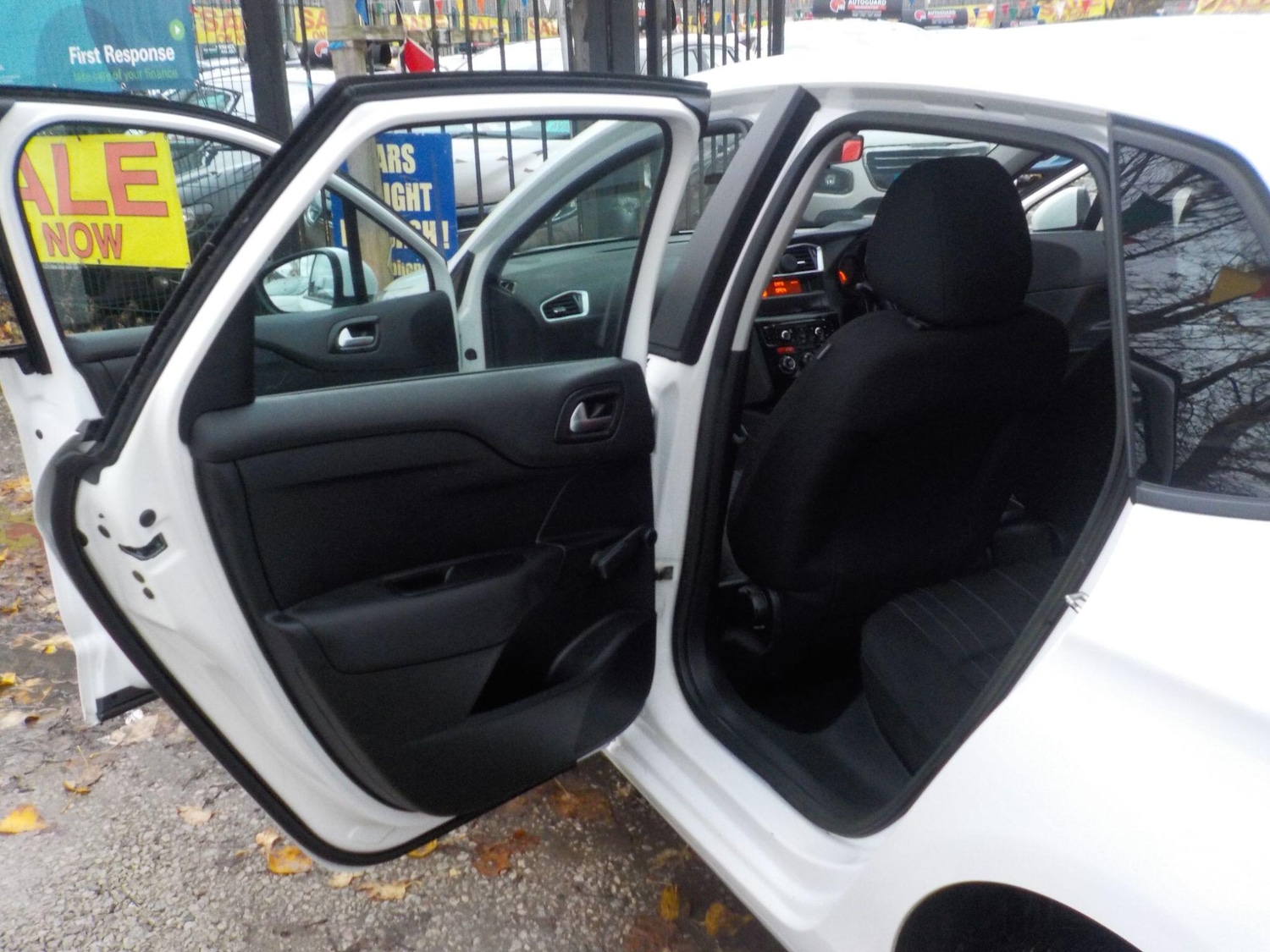 Used Citroen C4 for sale - 76473419: Photo 24