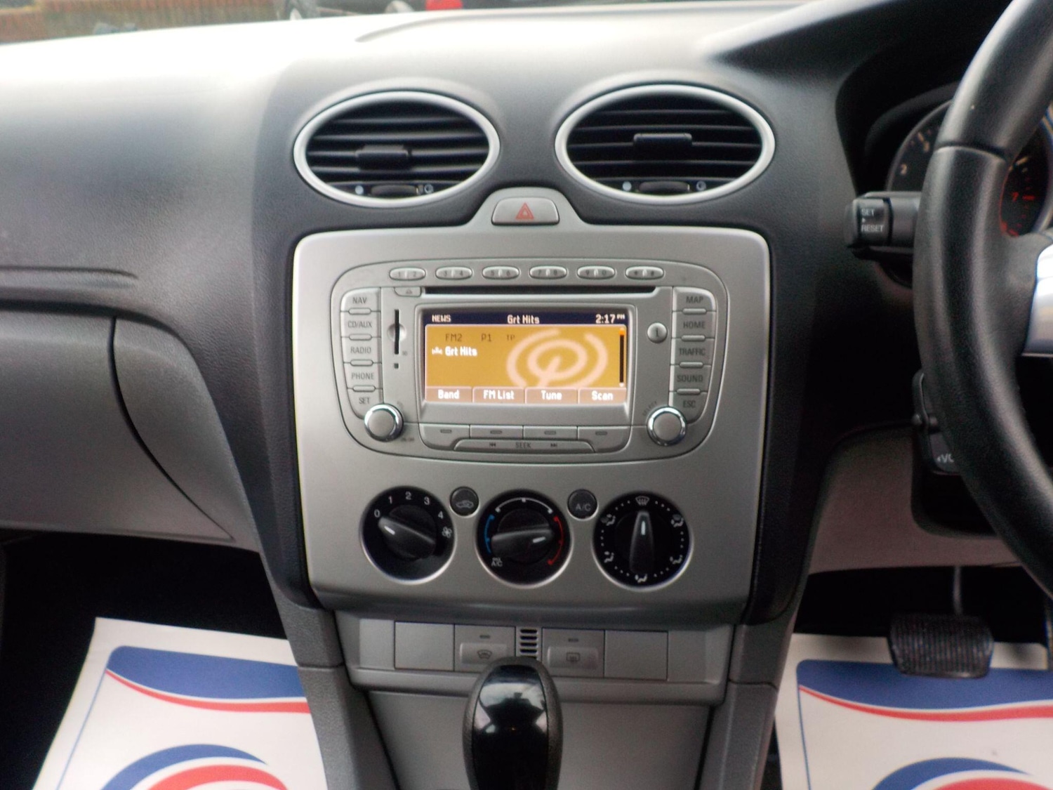 Used Ford Focus 2011 for sale - 77174407: Photo 12