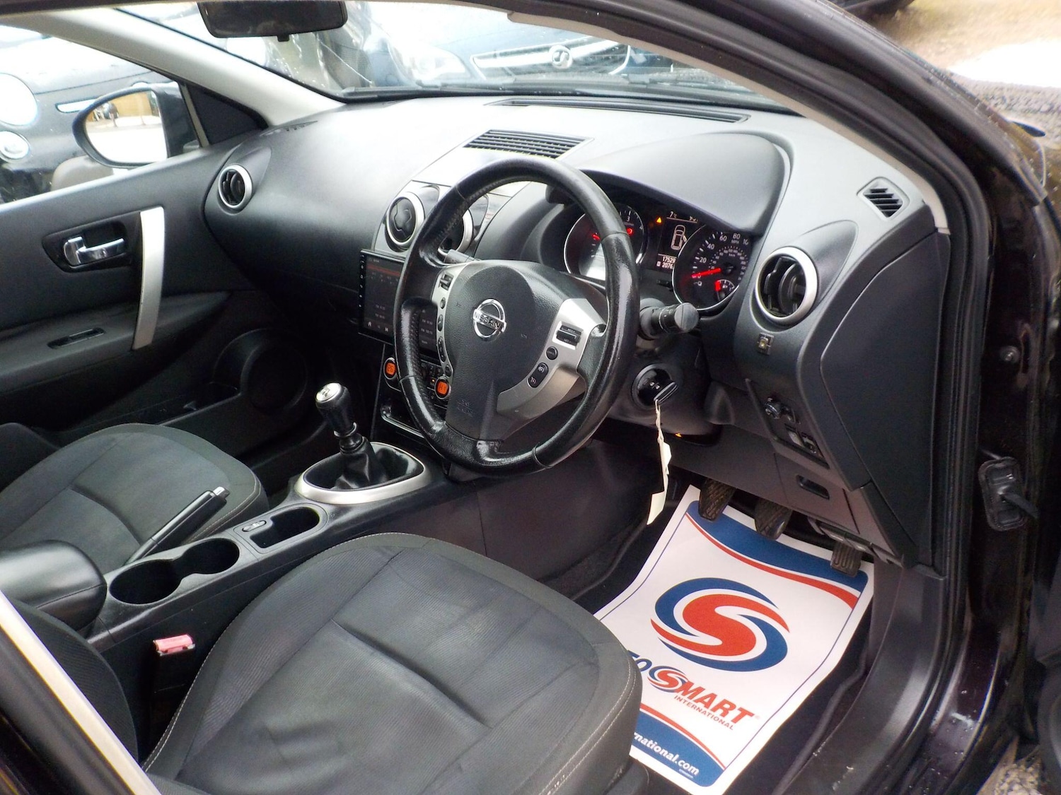 Used Nissan Qashqai 2010 for sale - 77705579: Photo 10