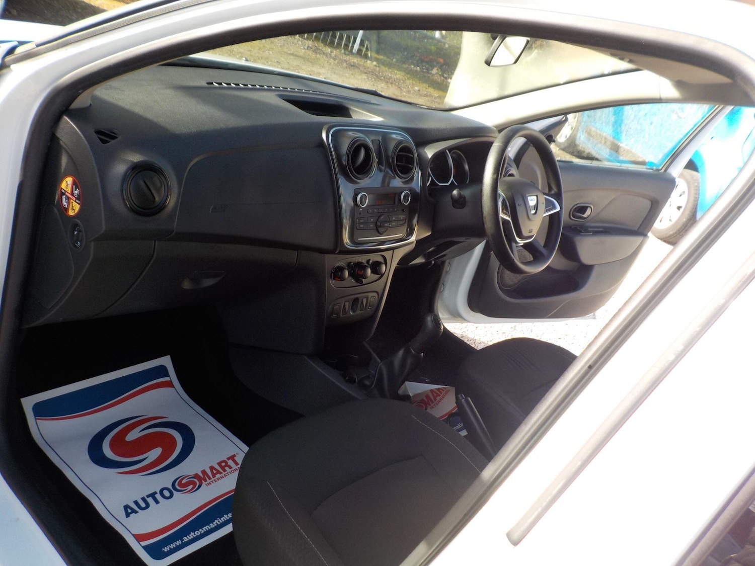 Used Dacia Sandero 2017 for sale - 78057659: Photo 11